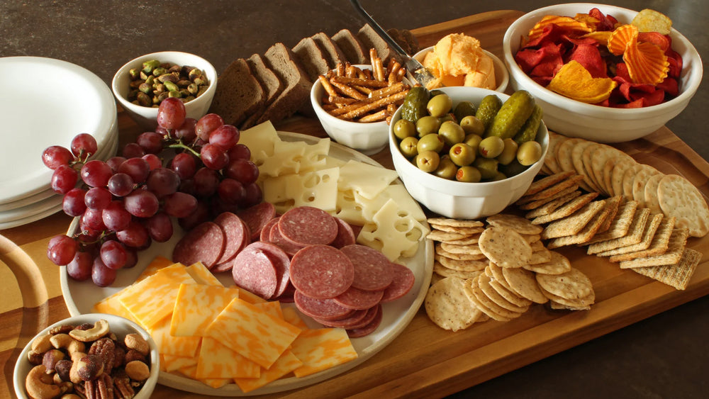 https://culturesforhealth.com/cdn/shop/articles/cheese_1000x.webp?v=1684417414